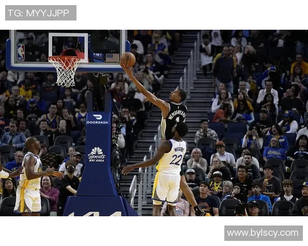 马刺宣布签下新秀赛文尼奇,力争重返季后赛 马刺宣布签下新秀赛文尼奇,力争重返季后赛