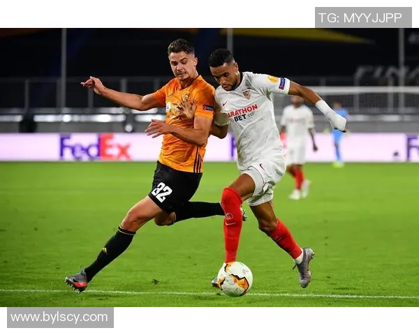 塞维利亚中场因伤缺席：挑战与机遇并存的赛季之旅