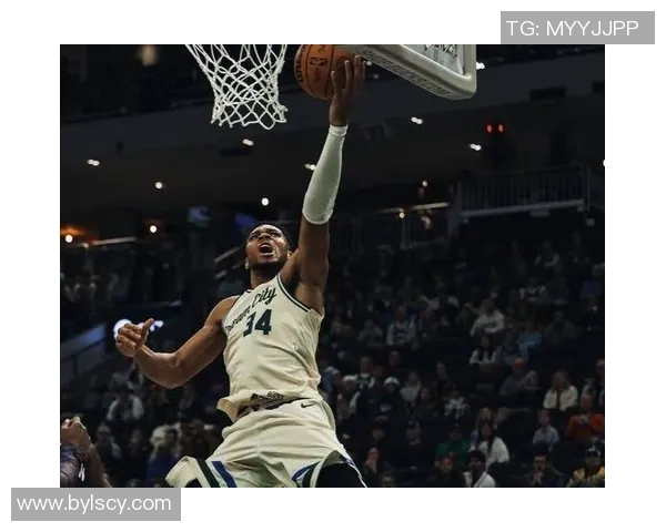 雄鹿外线射手米德尔顿表现抢眼，刷新生涯个人得分纪录